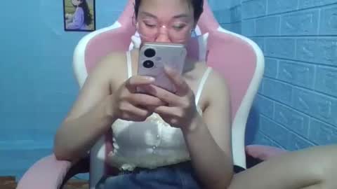Snapshot of eyewet chatting on 05/11/26, 04:51 Eye online show from 05/11/26, 04:51