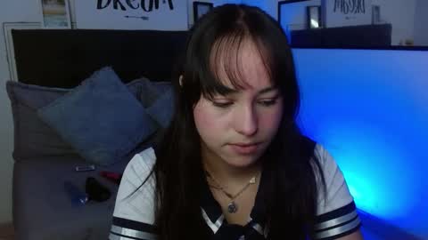 eymmy_24 online show from 09/13/25, 02:22