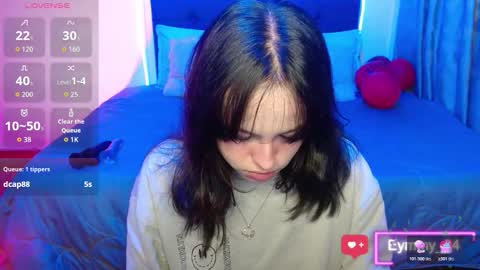 eymmy_24 online show from 11/14/25, 03:16