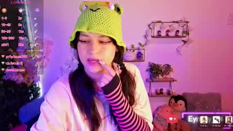 eymmy_24 online show from 02/03/26, 07:24