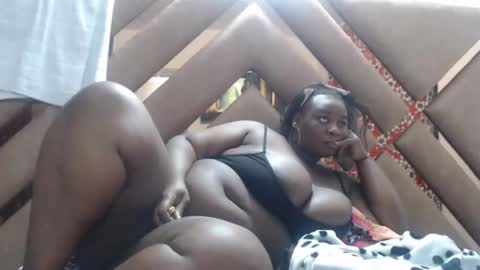 eyshaexotii online show from 02/14/26, 05:04