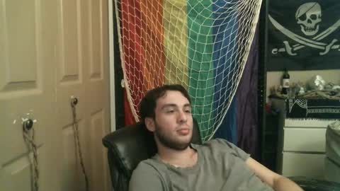 Ezra Naamah online show from 11/26/25, 01:06