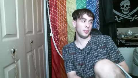 Ezra Naamah online show from 01/17/26, 09:51