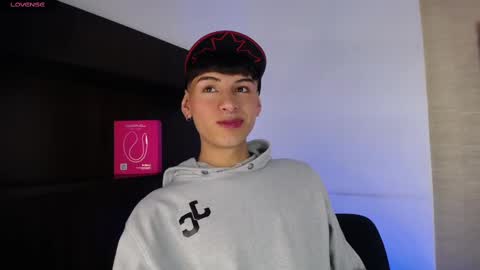 Juan online show from 10/05/25, 04:55