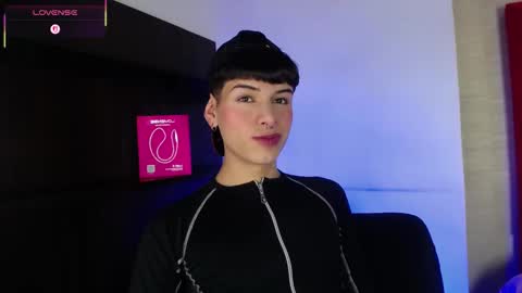 Juan online show from 10/16/25, 04:57