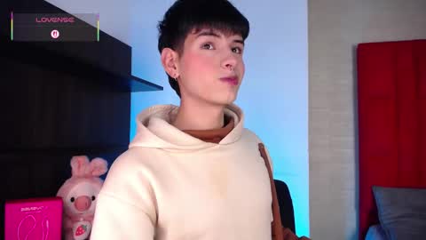 Juan online show from 12/14/25, 05:46