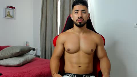 Ezzio Scolaro online show from 02/02/26, 12:04