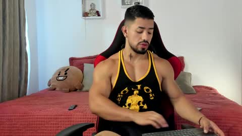 Ezzio Scolaro online show from 04/21/26, 10:34