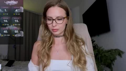  if you dont have fansly account yet use this link to registration    online show from 01/09/26, 02:42