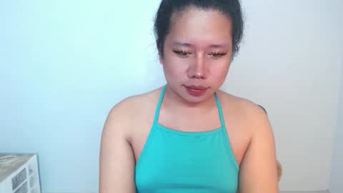 yanna online show from 04/19/26, 02:22