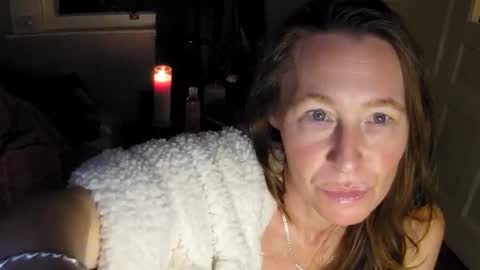 FabOmobono online show from 12/17/24, 11:49