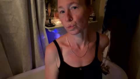 FabOmobono online show from 12/23/24, 06:00