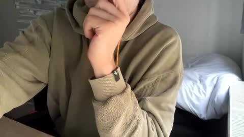 Call me bitch online show from 12/03/24, 11:55