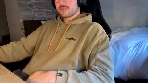 Call me bitch online show from 12/27/24, 01:18