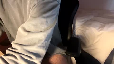 Call me bitch online show from 01/01/25, 10:32