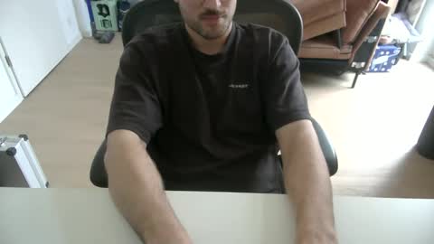 Call me bitch online show from 12/22/25, 12:02