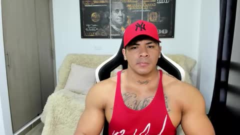 Snapshot of fabian_arango chatting on 02/24/26, 02:42 Fabian arango online show from 02/24/26, 02:42