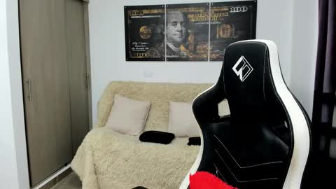 Snapshot of fabian_arango chatting on 03/01/26, 03:14 Fabian arango online show from 03/01/26, 03:14