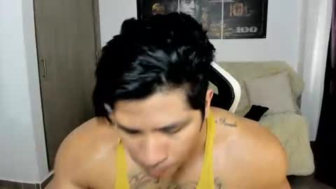 Snapshot of fabian_arango chatting on 07/04/26, 01:17 Fabian arango online show from 07/04/26, 01:17