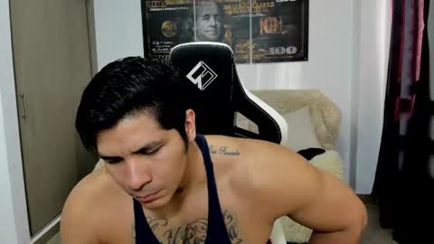 Snapshot of fabian_arango chatting on 07/12/26, 10:23 Fabian arango online show from 07/12/26, 10:23