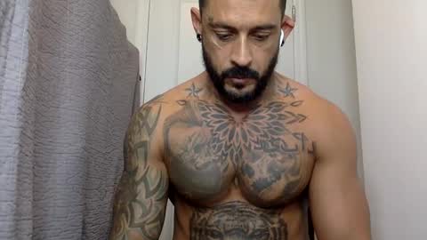 Snapshot of fabianelgalan chatting on 12/13/24, 11:17 Fabianelgalan online show from 12/13/24, 11:17