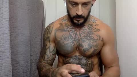 Snapshot of fabianelgalan chatting on 12/15/24, 06:40 Fabianelgalan online show from 12/15/24, 06:40