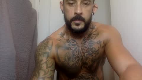 Snapshot of fabianelgalan chatting on 12/20/24, 03:58 Fabianelgalan online show from 12/20/24, 03:58