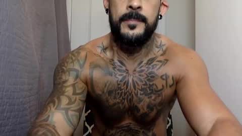 Snapshot of fabianelgalan chatting on 12/27/24, 03:53 Fabianelgalan online show from 12/27/24, 03:53