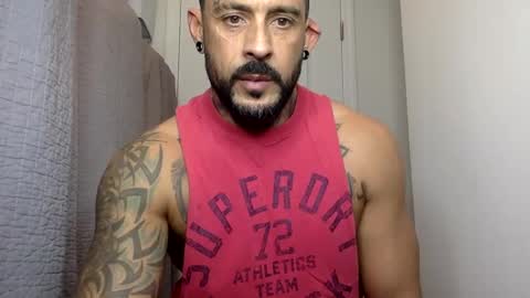 Snapshot of fabianelgalan chatting on 01/31/25, 04:14 Fabianelgalan online show from 01/31/25, 04:14