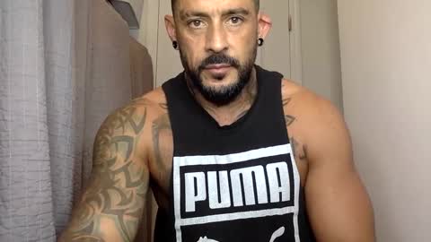 Snapshot of fabianelgalan chatting on 02/12/25, 03:40 Fabianelgalan online show from 02/12/25, 03:40