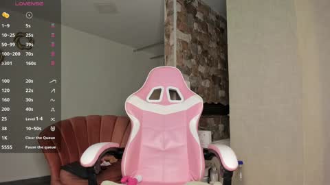 Thianna online show from 12/16/24, 11:33