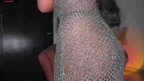 Thianna online show from 09/21/25, 10:11