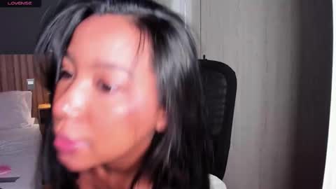 Thianna online show from 03/11/26, 07:31