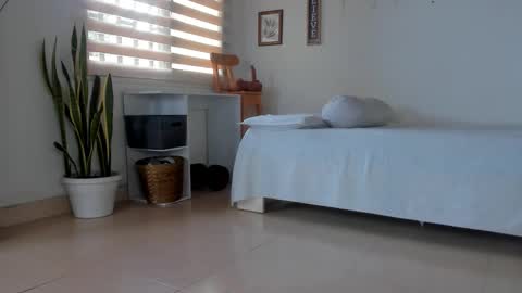 Snapshot of fabrizio_amery chatting on 12/16/25, 02:55 - A N D E R online show from 12/16/25, 02:55