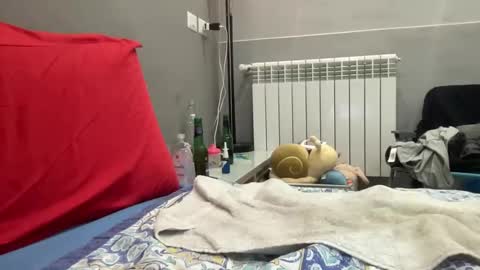 Snapshot of fabx7777 chatting on 12/16/25, 08:52 FABX online show from 12/16/25, 08:52