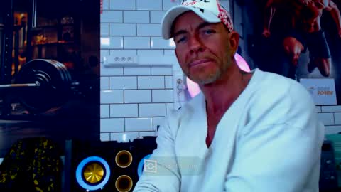 Snapshot of fabxxxl chatting on 02/04/25, 01:38 fabxxxl online show from 02/04/25, 01:38
