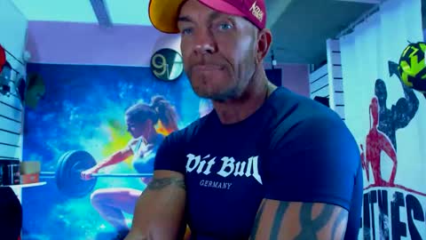 fabxxxl online show from 10/23/25, 07:29