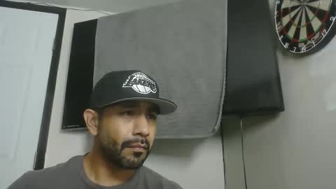 Mark online show from 11/11/25, 08:47