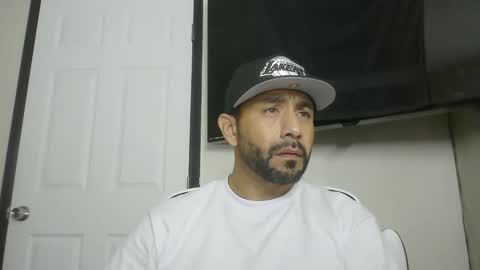 Mark online show from 11/17/25, 06:52