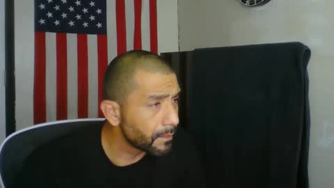 Mark online show from 04/14/26, 10:21