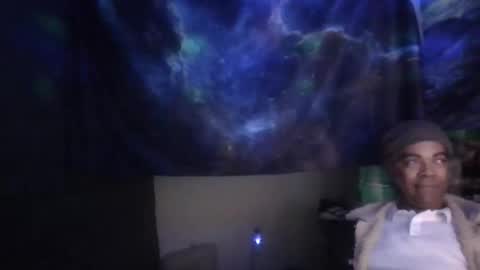 Snapshot of fadeyisteven32 chatting on 12/16/25, 05:01 fadeyisteven32 online show from 12/16/25, 05:01