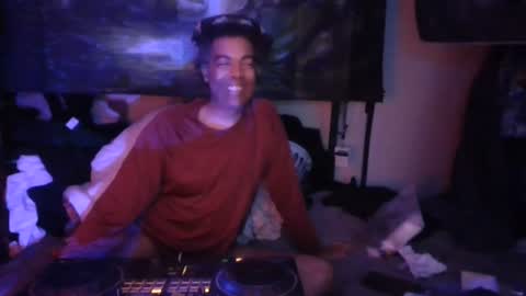 fadeyisteven32 online show from 08/02/26, 02:32