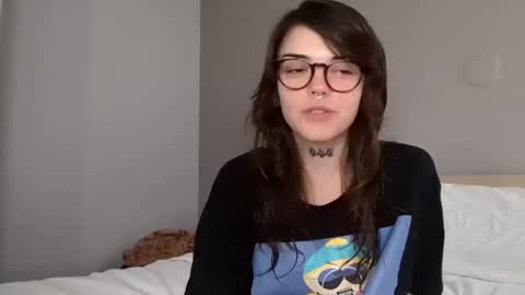 Faerie 3 online show from 04/16/26, 09:39