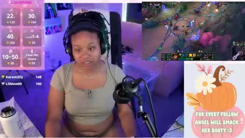 aisha online show from 10/11/25, 02:44