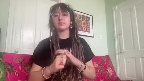 Fae online show from 03/22/26, 06:00