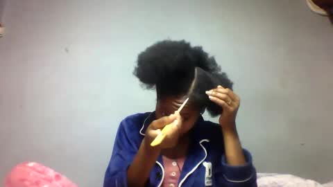 faiqua95 online show from 04/21/26, 02:51