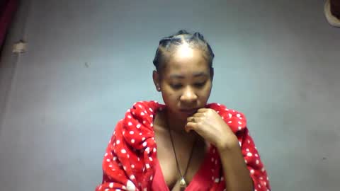faiqua95 online show from 04/28/26, 02:38