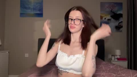 Bloom  online show from 03/29/26, 05:24