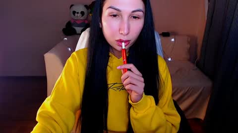 Elli  online show from 01/23/25, 02:17