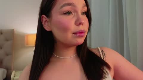 Snapshot of fairy_mairy chatting on 12/05/24, 02:31 Mairy online show from 12/05/24, 02:31